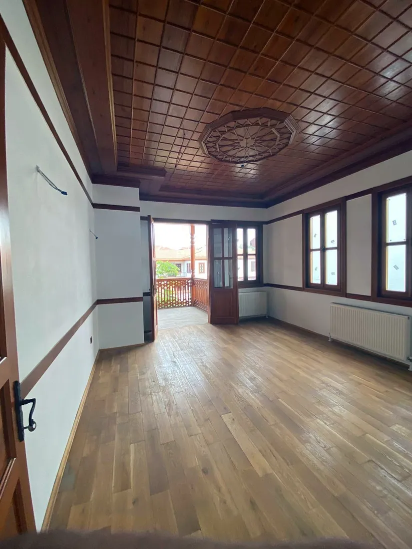 Ahşap tavan uygulaması