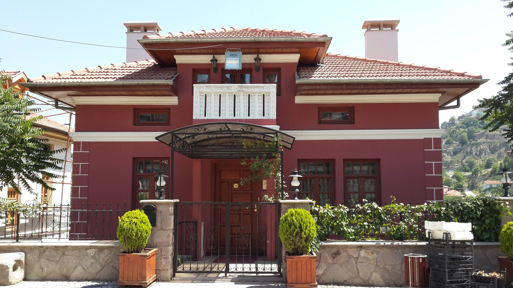 service-1 12593487 885310974910908 5456963837264220812 o